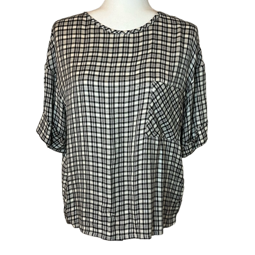 United Colors of Benetton Women’s Plaid Black & White Short Sleeve Top XS Soft